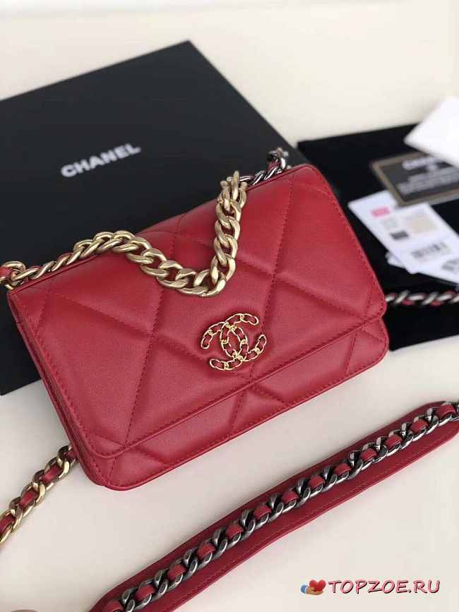 CHANEL 19 WALLET ON CHAIN 2019 RED AP0957 SIZE 19 CM - 1