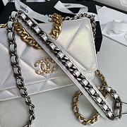 CHANEL 19 WALLET ON CHAIN 2021 WHITE AP0957 SIZE 19 CM - 3