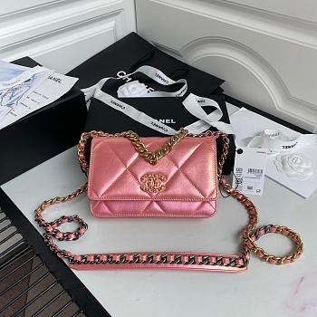 CHANEL 19 WALLET ON CHAIN 2021 PINK AP0957 SIZE 19 CM