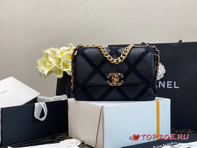 CHANEL 19 CROCHET BAG BLACK AS1160 SIZE 26 CM - 1