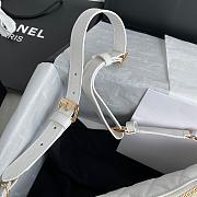 CHANEL WAIST BAG WITH COIN PURSE WHITE AS1077 SIZE 34 CM - 2