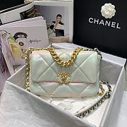 CHANEL 19 HANDBAG WHITE AS1160 SIZE 26 CM - 1