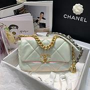 CHANEL 19 HANDBAG WHITE AS1160 SIZE 26 CM - 5