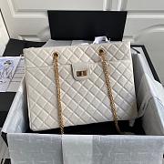 CHANEL SHOPPING BAG WHITE AS6611 SIZE 35 CM - 1