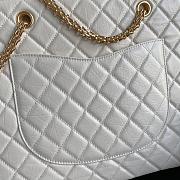 CHANEL SHOPPING BAG WHITE AS6611 SIZE 35 CM - 2