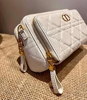 DIOR CARO DOUBLE POUCH WHITE S5037 SIZE 19 CM - 3