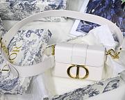 DIOR 30 MONTAIGNE BOX BAG WHITE M9204 SIZE 17.5 CM - 1