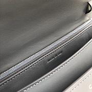 CELINE MEDIUM CLASSIC BAG GRAY 189173 SIZE 24 x 18 x 7 CM - 6