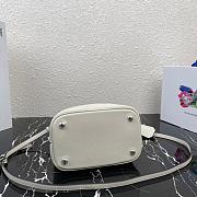 PRADA SPECTRUM LEATHER BAG WHITE 1BA319 SIZE 21.5 CM - 5