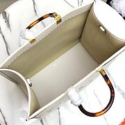 FENDI LARGE SUNSHINE WHITE 8BH372 SIZE 40.5 CM - 6