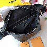 FENDI BELT BAG BLACK GRAIN LEATHER 7VA434 SIZE 30 CM - 5