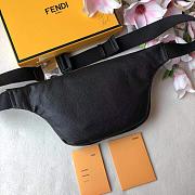 FENDI BELT BAG BLACK GRAIN LEATHER 7VA434 SIZE 30 CM - 4