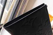 LV POCHETTE JOUR GM M80044 SIZE 35 CM - 3