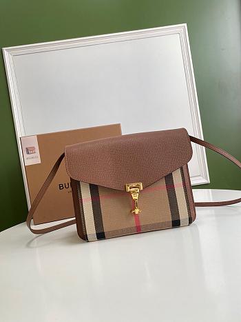 BURBERRY SMALL MACKEN HOUSE CHECK CROSSBODY BROWN SIZE 24 CM