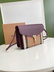 BURBERRY SMALL MACKEN HOUSE CHECK CROSSBODY DERBY RED SIZE 24 CM - 5
