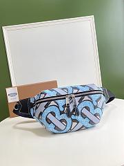 BURBERRY MONOGRAN PRINT E-CANVAS SONNY BUM BAG LIGHT BLUE - 6