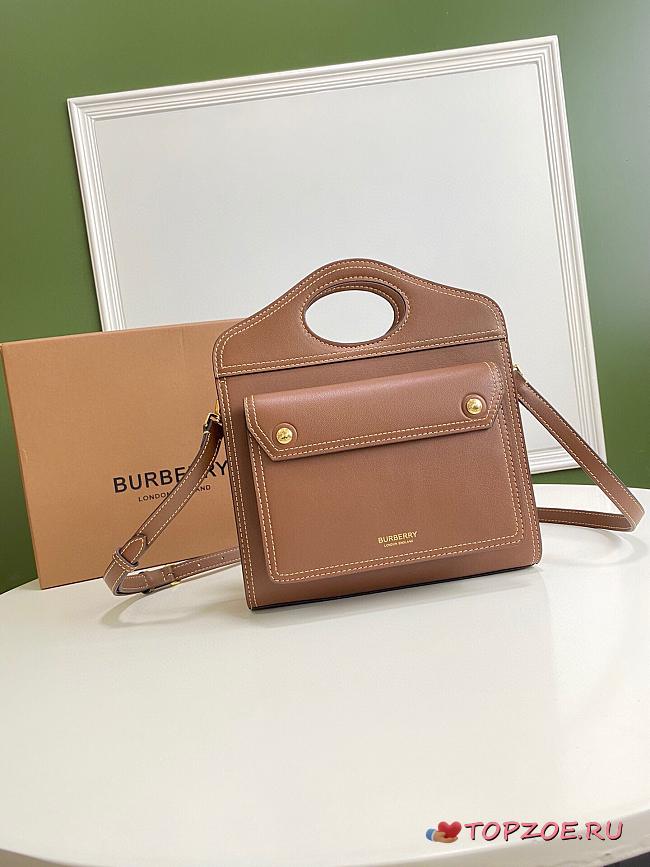 BURBERRY MINI LEATHER POCKET BAG BROW SIZE 23 CM - 1
