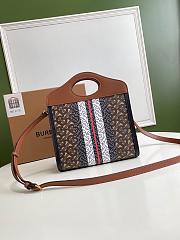 BURBERRY MINI MONOGRAM STRIPE E-CANVAS POCKET BAG SIZE 23 CM - 4