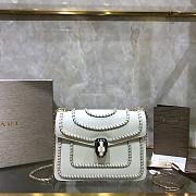 BVLGARI SERPENTI FOREVER CROSSBODY BAG WHITE SIZE 20 CM - 1