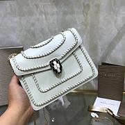 BVLGARI SERPENTI FOREVER CROSSBODY BAG WHITE SIZE 20 CM - 4