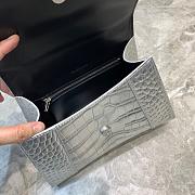  BALENCIAGA HOURGLASS SMALL TOP HANDLE BAG CROCODILE SILVER 5935461 SIZE 23x10x14 CM - 3