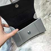 BALENCIAGA HOURGLASS XS TOP HANDLE BAG IN SILVER 5928331 SIZE 19 CM - 2
