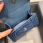 BALENCIAGA HOURGLASS XS TOP HANDLE CROCODILE BLUE CROCODILE EMBOSSED 5928331 SIZE 19 CM - 5