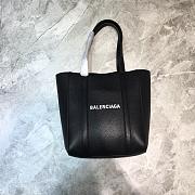 BALENCIAGA EVERYDAY XXS TOTE BAG IN BLACK 551815 SIZE 19 CM - 6