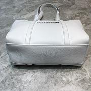 BALENCIAGA EVERYDAY XS TOTE BAG IN WHITE 551810 SIZE 24.5 CM - 3
