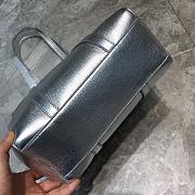 BALENCIAGA EVERYDAY XS TOTE BAG IN SILVER 551810 SIZE 24.5 CM - 5