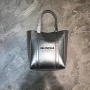 BALENCIAGA EVERYDAY XXS TOTE BAG IN SILVER 551815 SIZE 19 CM - 2