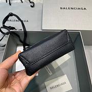BALENCIAGA SHOPPING PHONE HOLDER BB LOGO IN BLACK 5938260 SIZE 12 CM - 5