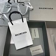 BALENCIAGA SHOPPING PHONE HOLDER IN WHITE CROCODILE EMBOSSED 5938260 SIZE 12 CM - 1