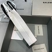 BALENCIAGA SHOPPING PHONE HOLDER IN WHITE CROCODILE EMBOSSED 5938260 SIZE 12 CM - 6