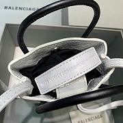 BALENCIAGA SHOPPING PHONE HOLDER IN WHITE CROCODILE EMBOSSED 5938260 SIZE 12 CM - 3