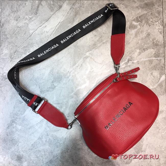 BALENCIAGA EVERYDAY STRAP CROSSBODY BAG RED SIZE 24 CM - 1