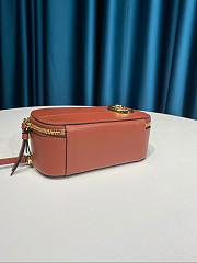 CHLOE C MINI VANITY BAG BROWN S225 SIZE 19 CM - 4