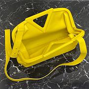 BOTTEGA VENETA POINT BAG YELLOW 652446 SIZE 35 CM - 4