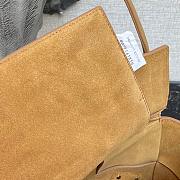 BOTTEGA VENETA ARCO DARK BEIGE 666874 SIZE 33 CM - 4