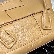 BOTTEGA VENETA ARCO DARK BEIGE 666874 SIZE 33 CM - 5