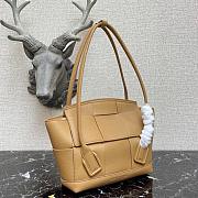 BOTTEGA VENETA ARCO DARK BEIGE 666874 SIZE 33 CM - 6