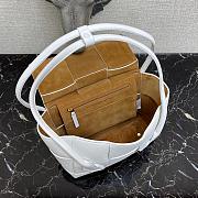 BOTTEGA VENETA ARCO WHITE 666874 SIZE 33 CM - 5