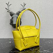 BOTTEGA VENETA ARCO YELLOW 666874 SIZE 33 CM - 3