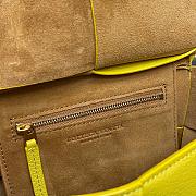 BOTTEGA VENETA SMALL ARCO YELLOW 666873 SIZE 29 CM - 2
