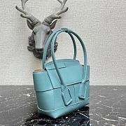 BOTTEGA VENETA SMALL ARCO POWDER BLUE 666873 SIZE 29 CM - 6