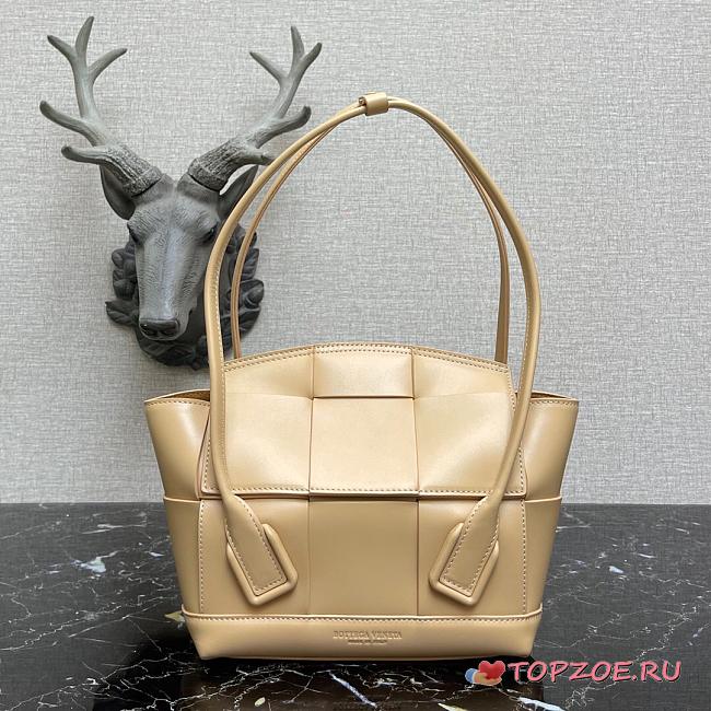 BOTTEGA VENETA ARCO BEIGE 666874 SIZE 33 CM - 1