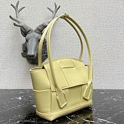 BOTTEGA VENETA ARCO CREAM 666874 SIZE 33 CM - 5