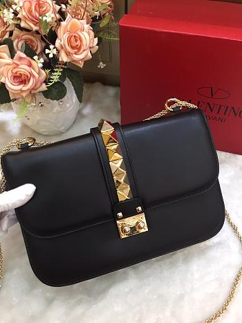 VALENTINO GLAM ROCK CROSSBODY BAG BLACK SIZE 26 CM