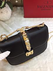 VALENTINO SMALL GLAM ROCK BAG BLACK SIZE 21 CM - 3