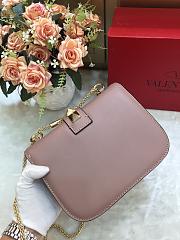 VALENTINO SMALL GLAM ROCK BAG MAUVE SIZE 21 CM - 3
